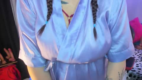 Snapshot of lonely_shewolf chatting on September 19, 9:26 pm Jennifer  online show from September 19, 9:26 pm