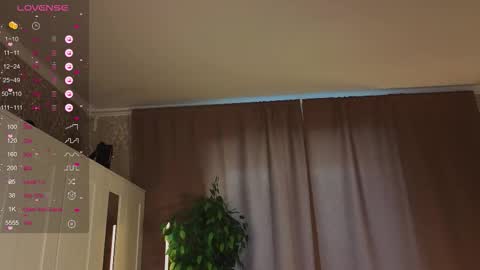 Shy EvaStreams are everyday 9 AM - 3 PM GMT 3  online show from September 23, 7:33 am