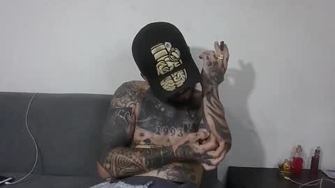 Snapshot of longh269511 chatting on October 11, 11:36 pm hades sex hot online show from October 11, 11:36 pm