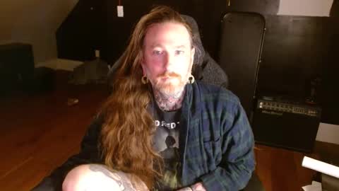 longhair online show from December 9, 3:07 am