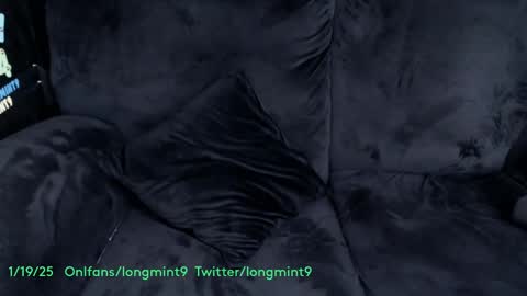 Snapshot of longmint96 chatting on January 20, 4:32 am Real twitterlongmint9 online show from January 20, 4:32 am
