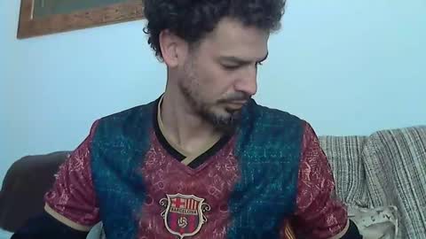 Alejandro Rulitos Twitter longnight55 Intagram 5longnight5 online show from April 6, 8:15 am