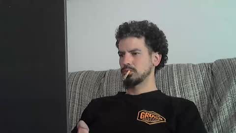 Alejandro Rulitos Twitter longnight55 Intagram 5longnight5 online show from April 16, 2:40 pm