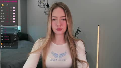 Snapshot of longoriaeva chatting on February 15, 3:06 pm Eva online show from February 15, 3:06 pm