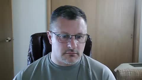 lookin75 online show from September 17, 8:32 pm