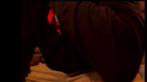 looking469 online show from December 1, 4:06 am