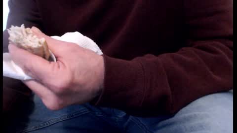 looking469 online show from February 9, 5:39 pm