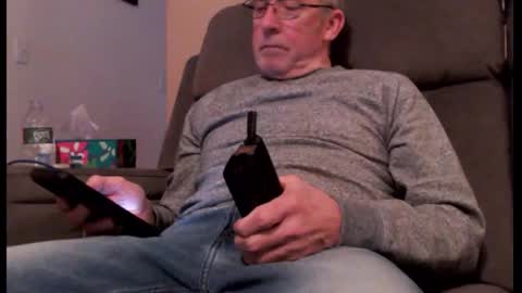 looking469 online show from February 22, 1:31 pm