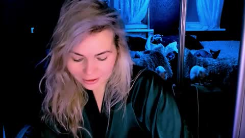 Lora online show from November 4, 2:54 am