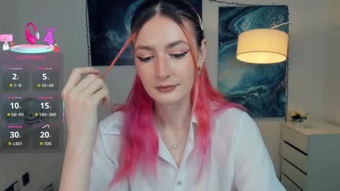 Snapshot of loradimmick chatting on November 2, 11:12 am Lora online show from November 2, 11:12 am