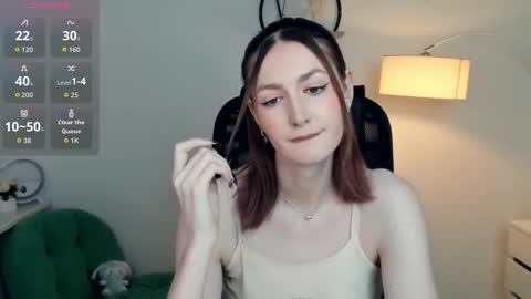 Snapshot of loradimmick chatting on November 21, 10:58 am Lora online show from November 21, 10:58 am