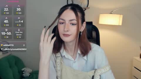 Snapshot of loradimmick chatting on November 23, 11:10 am Lora online show from November 23, 11:10 am