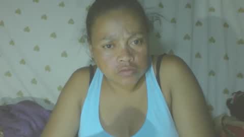 LorahxVane online show from April 1, 1:41 pm