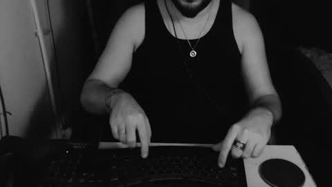 Snapshot of lord_masterx chatting on September 16, 9:27 pm lord_masterx online show from September 16, 9:27 pm