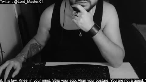 Snapshot of lord_masterx chatting on October 7, 2:53 am lord_masterx online show from October 7, 2:53 am