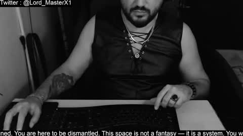 Snapshot of lord_masterx chatting on November 11, 4:23 am lord_masterx online show from November 11, 4:23 am