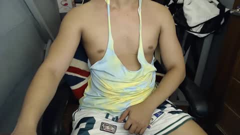 Snapshot of lord_of_cum69 chatting on December 23, 12:03 am Macky online show from December 23, 12:03 am