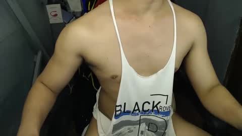 Snapshot of lord_of_cum69 chatting on March 6, 9:03 am Macky online show from March 6, 9:03 am
