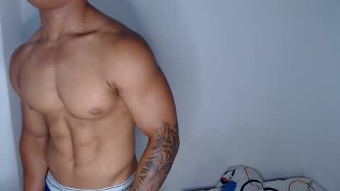 Snapshot of lordblaze_ chatting on November 25, 4:18 pm Dominic online show from November 25, 4:18 pm