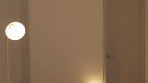 Deborah Daz online show from April 8, 3:34 pm