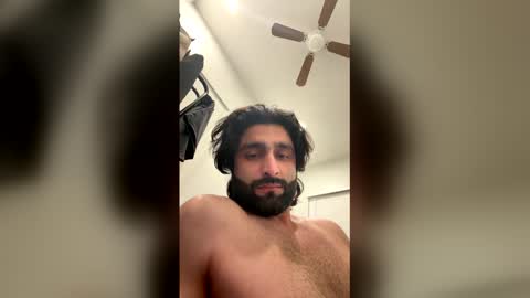 lordmoses2026 online show from February 3, 10:09 am