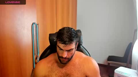 Snapshot of lordtroper chatting on February 11, 2:55 pm Lord Troper online show from February 11, 2:55 pm