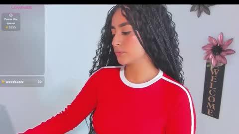 Snapshot of lore_rey chatting on October 31, 10:11 pm lore_rey online show from October 31, 10:11 pm