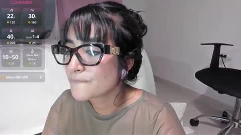 Snapshot of lore_rey chatting on November 28, 12:57 am lore_rey online show from November 28, 12:57 am