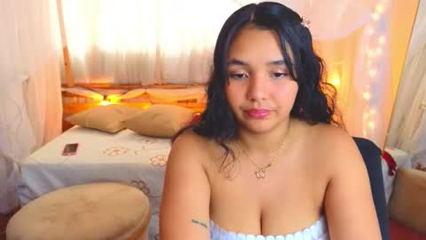 Snapshot of loreaniss chatting on October 17, 8:55 pm loreanis online show from October 17, 8:55 pm