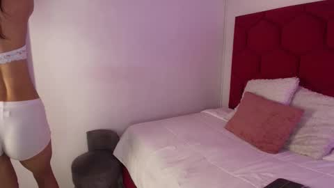 Snapshot of loreley_novoa chatting on September 9, 3:17 am LORELI online show from September 9, 3:17 am