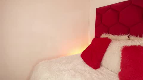 Snapshot of loreley_novoa chatting on November 11, 3:50 am LORELI online show from November 11, 3:50 am