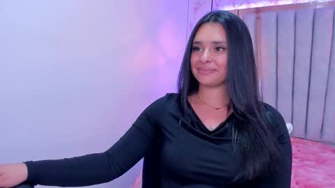 Snapshot of lorem_adams chatting on February 4, 5:23 pm lorem_adams online show from February 4, 5:23 pm