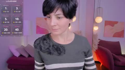 Snapshot of loren_daze chatting on October 21, 2:29 pm Loren online show from October 21, 2:29 pm