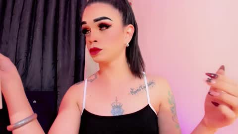 Snapshot of lorena_capelli_ chatting on October 23, 3:17 am lesly lorena online show from October 23, 3:17 am