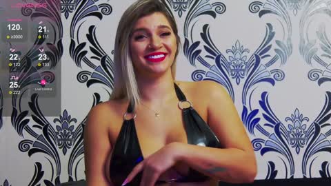 lorenaryan online show from January 20, 5:27 pm