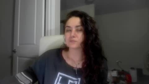 Snapshot of lorenlovely chatting on December 15, 10:14 pm lorenlovely online show from December 15, 10:14 pm