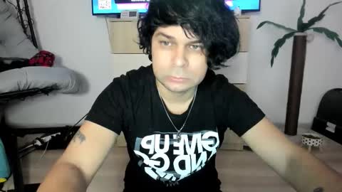 LORENZO Boy online show from January 11, 9:31 pm