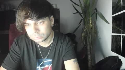 LORENZO Boy online show from April 30, 6:25 pm