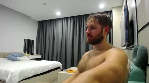 Lorenz online show from April 16, 3:57 pm