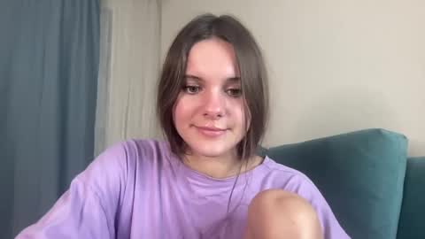 Chloe for Fan BlackHole online show from September 13, 7:13 pm