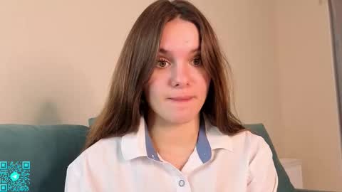 Chloe for Fan BlackHole online show from September 28, 6:24 pm