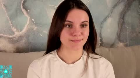 Chloe for Fan BlackHole online show from April 20, 5:37 pm