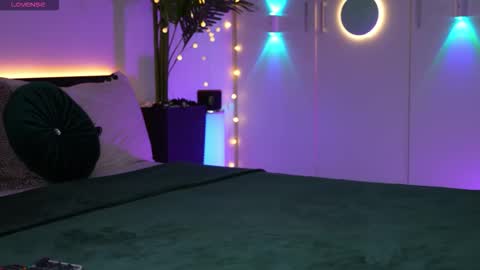 LoretteLorena online show from November 10, 8:19 pm