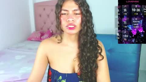 Snapshot of lorraine_rosse chatting on November 7, 5:18 am lorraine online show from November 7, 5:18 am