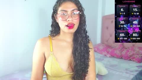 Snapshot of lorraine_rosse chatting on November 26, 3:40 am lorraine online show from November 26, 3:40 am