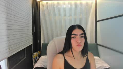 Lorraine online show from April 7, 12:16 pm