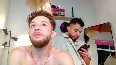 JUAN  JUAN online show from March 9, 6:06 am