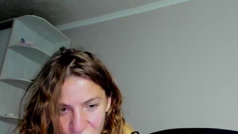 Snapshot of lost_moon chatting on October 11, 5:55 pm lost_moon online show from October 11, 5:55 pm