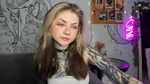 lostallice online show from February 26, 5:20 am