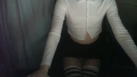 lostb0y98 online show from April 25, 3:31 am